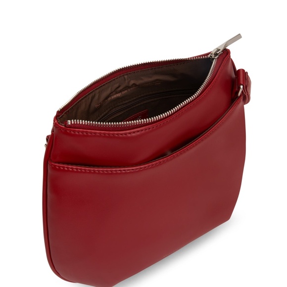 Matt & Nat SALO SM vegan Loom crossbody bag in Plum - Picture 3 of 5